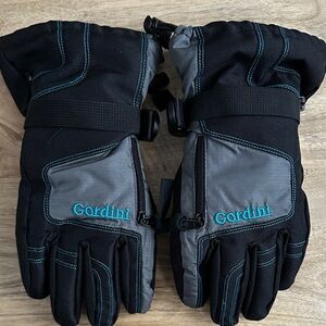 Gordini Black and Gray Women's Gloves